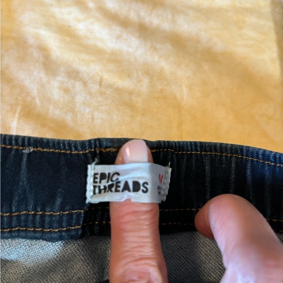 Jeans - Picture 6 of 6